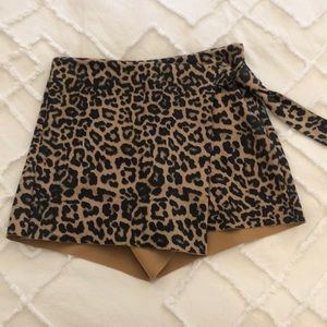Zara leopard skort